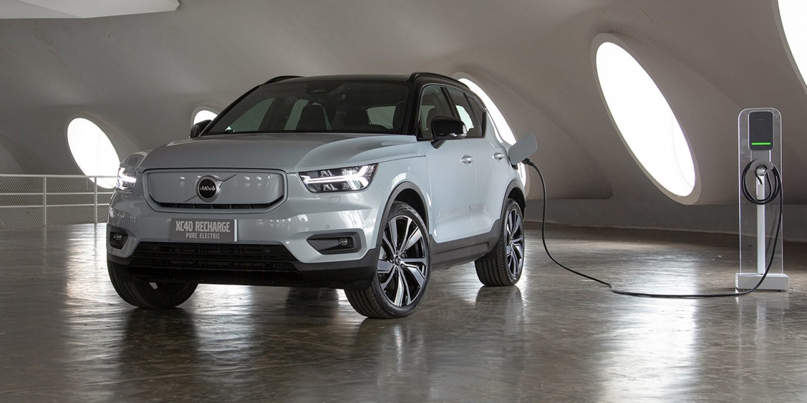 Volvo-XC40-Recharge_4